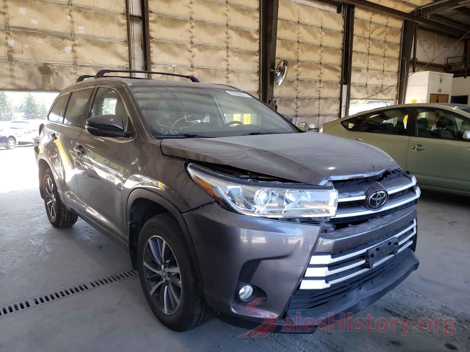 5TDJZRFH3JS529436 2018 TOYOTA HIGHLANDER