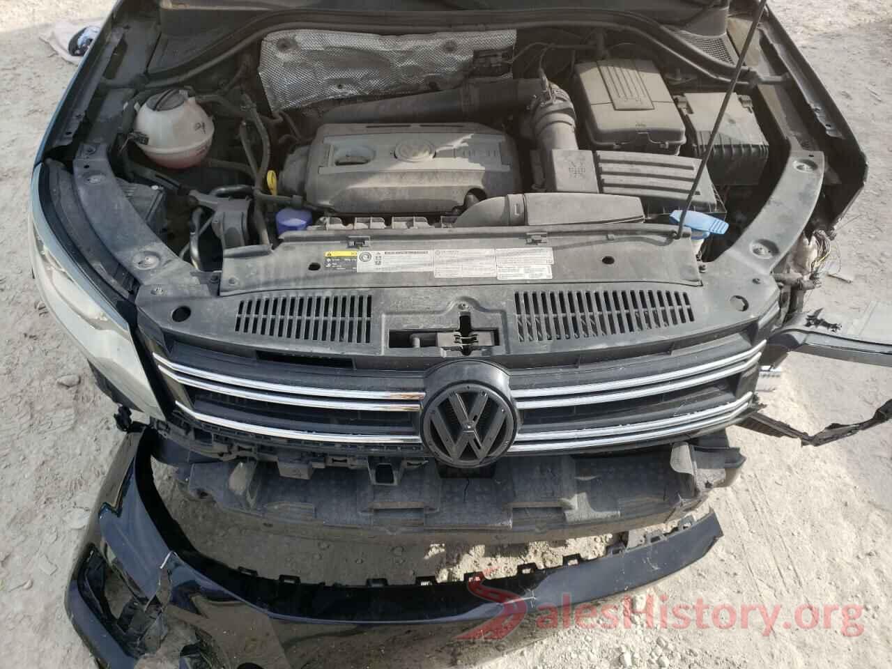 WVGUV7AX9HK021898 2017 VOLKSWAGEN TIGUAN