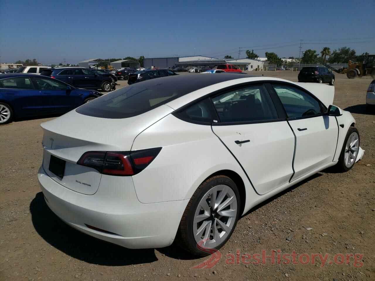 5YJ3E1EB4NF143931 2022 TESLA MODEL 3