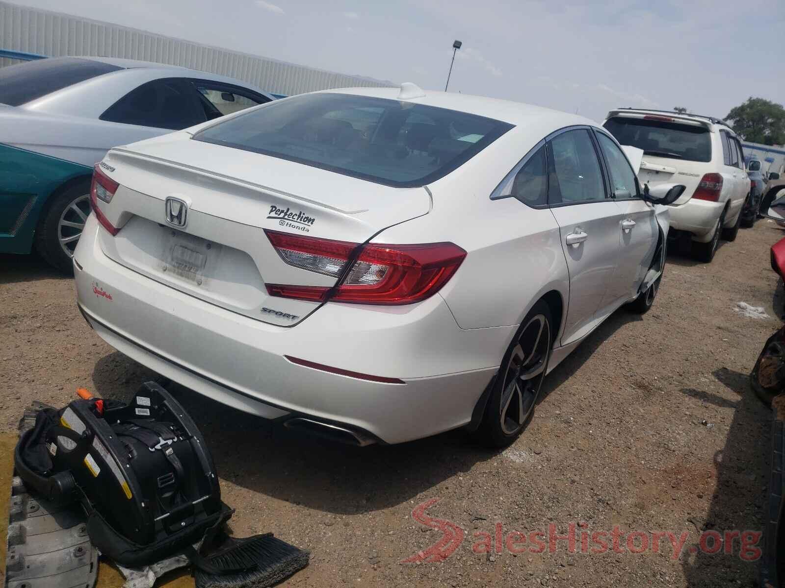 1HGCV1F33JA165267 2018 HONDA ACCORD