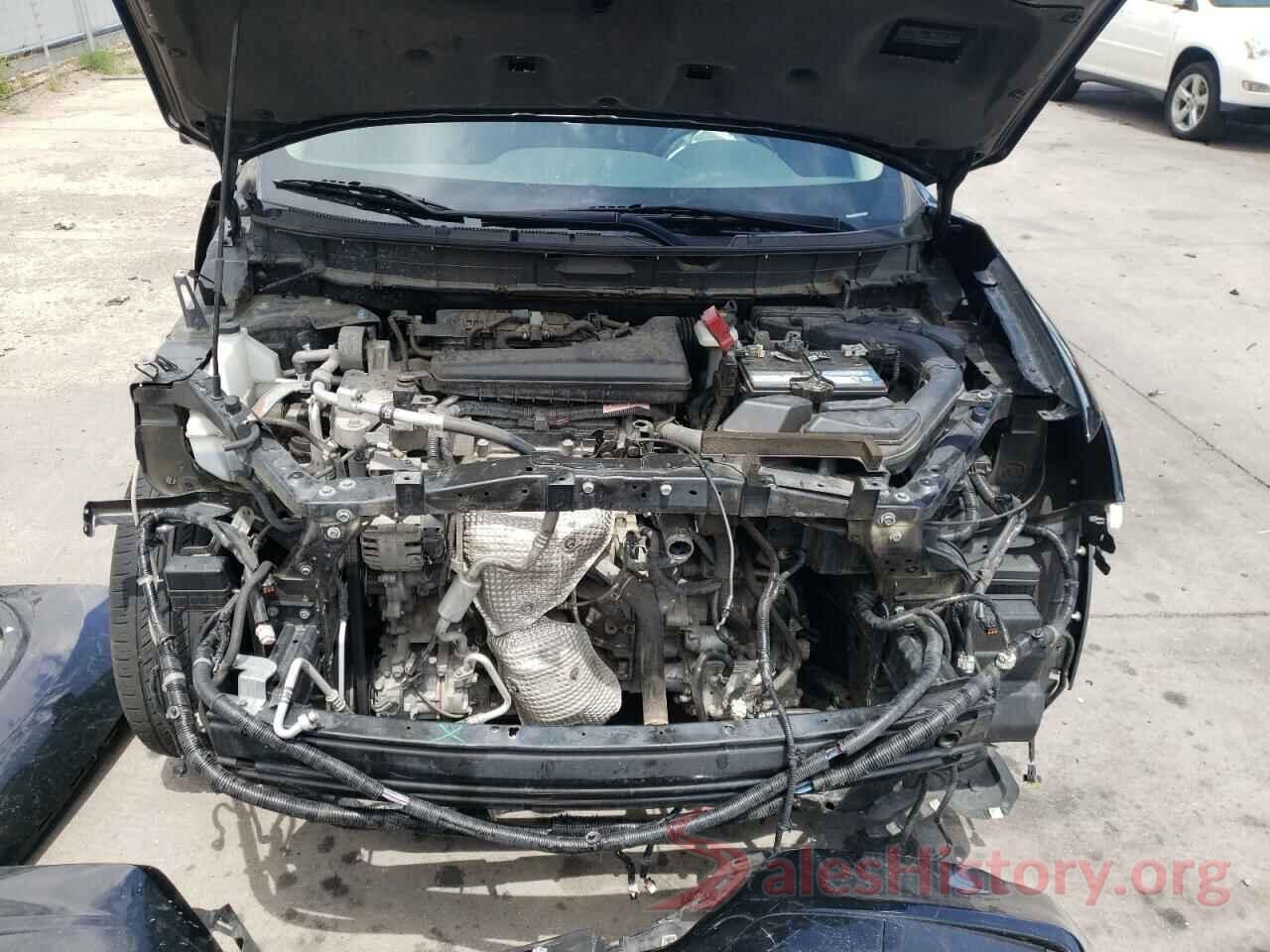 5N1AT2MV8JC727038 2018 NISSAN ROGUE