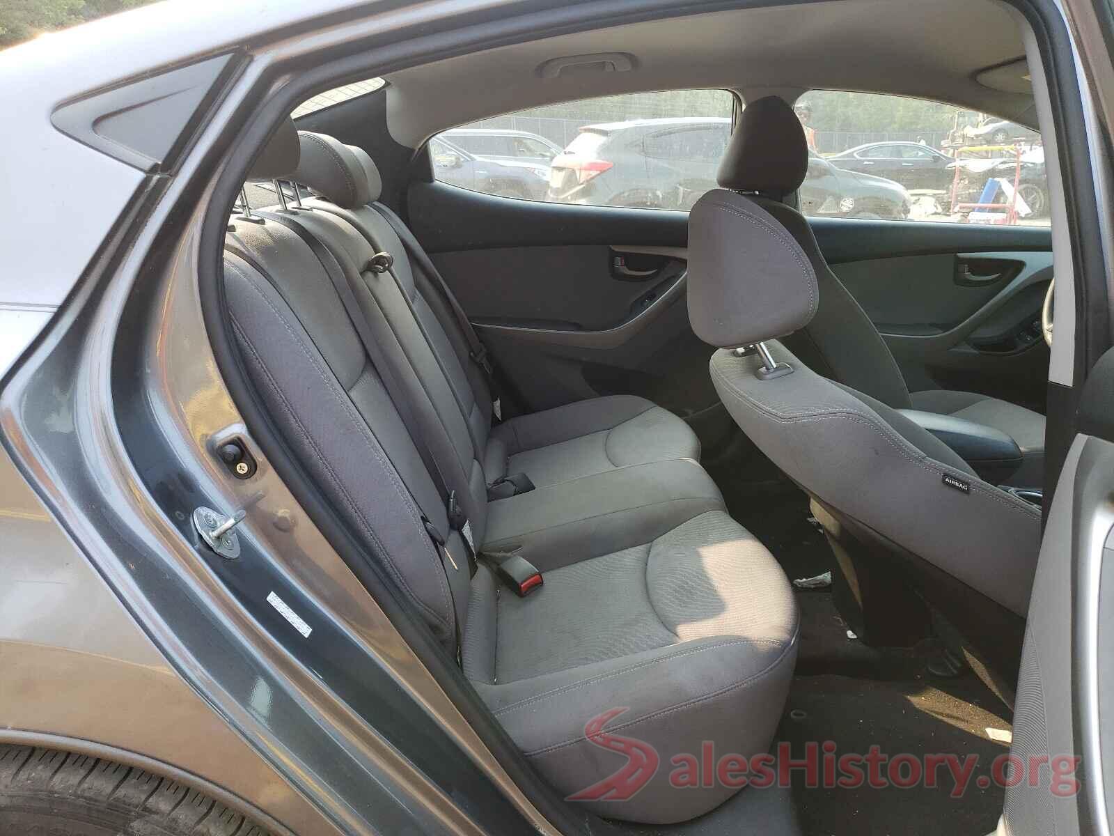 KMHDH4AE9GU645868 2016 HYUNDAI ELANTRA