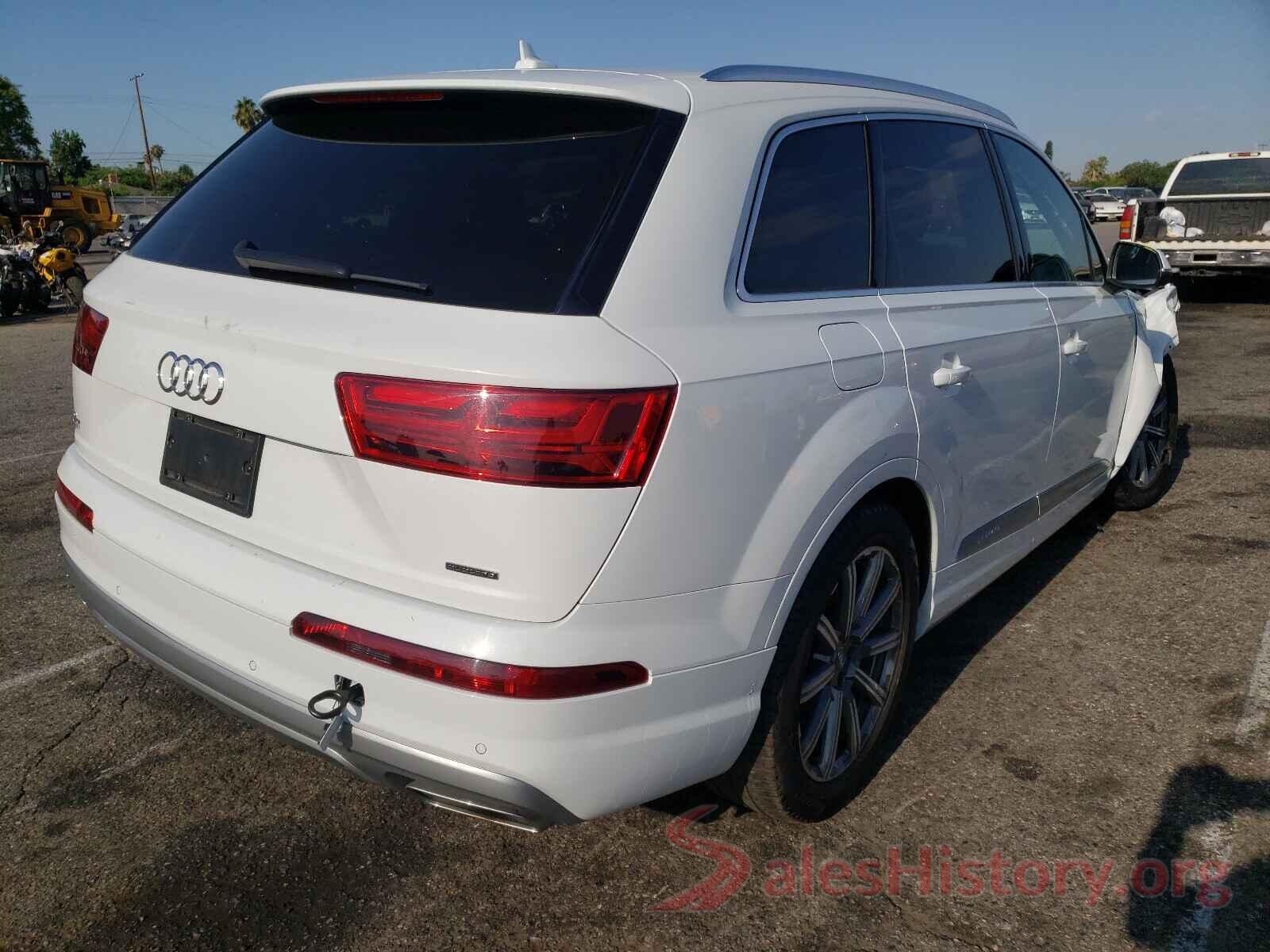 WA1LHAF70JD045797 2018 AUDI Q7