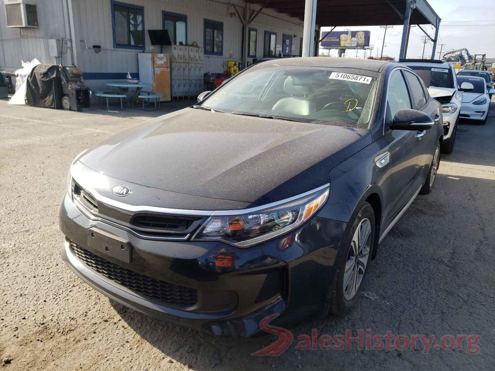 KNAGU4LE1J5023239 2018 KIA OPTIMA