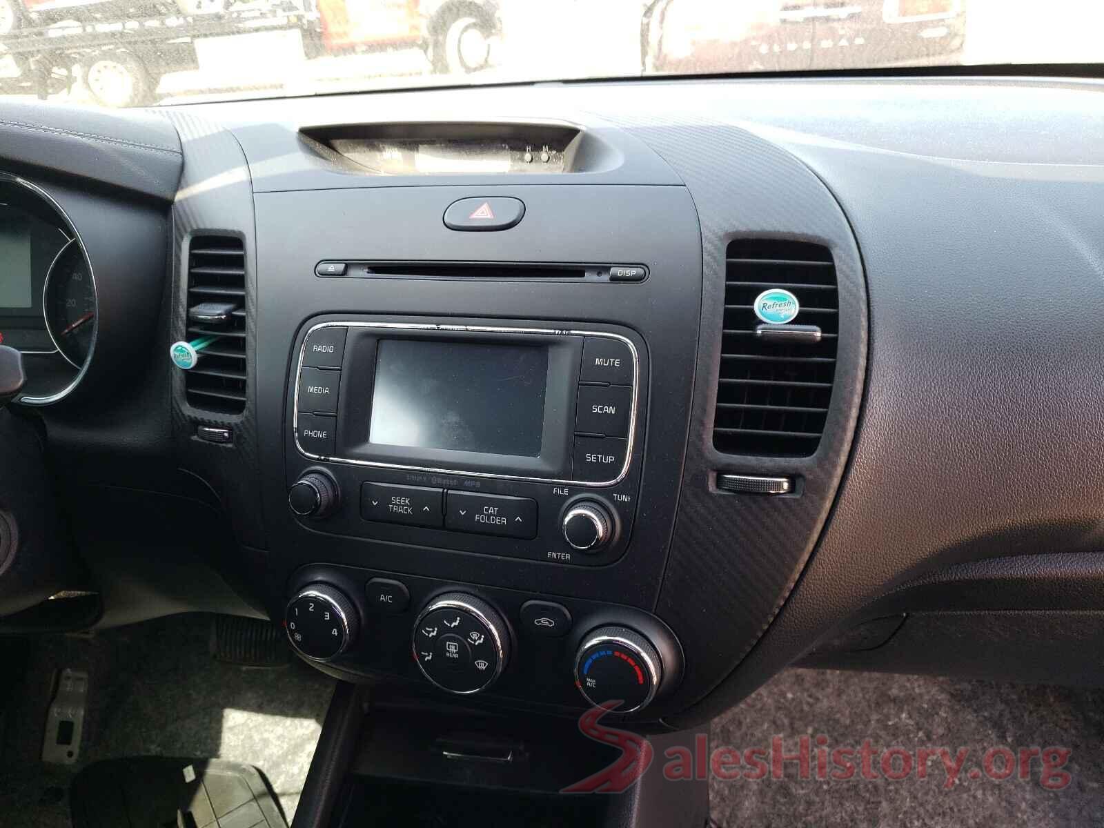 KNAFX4A86G5482615 2016 KIA FORTE