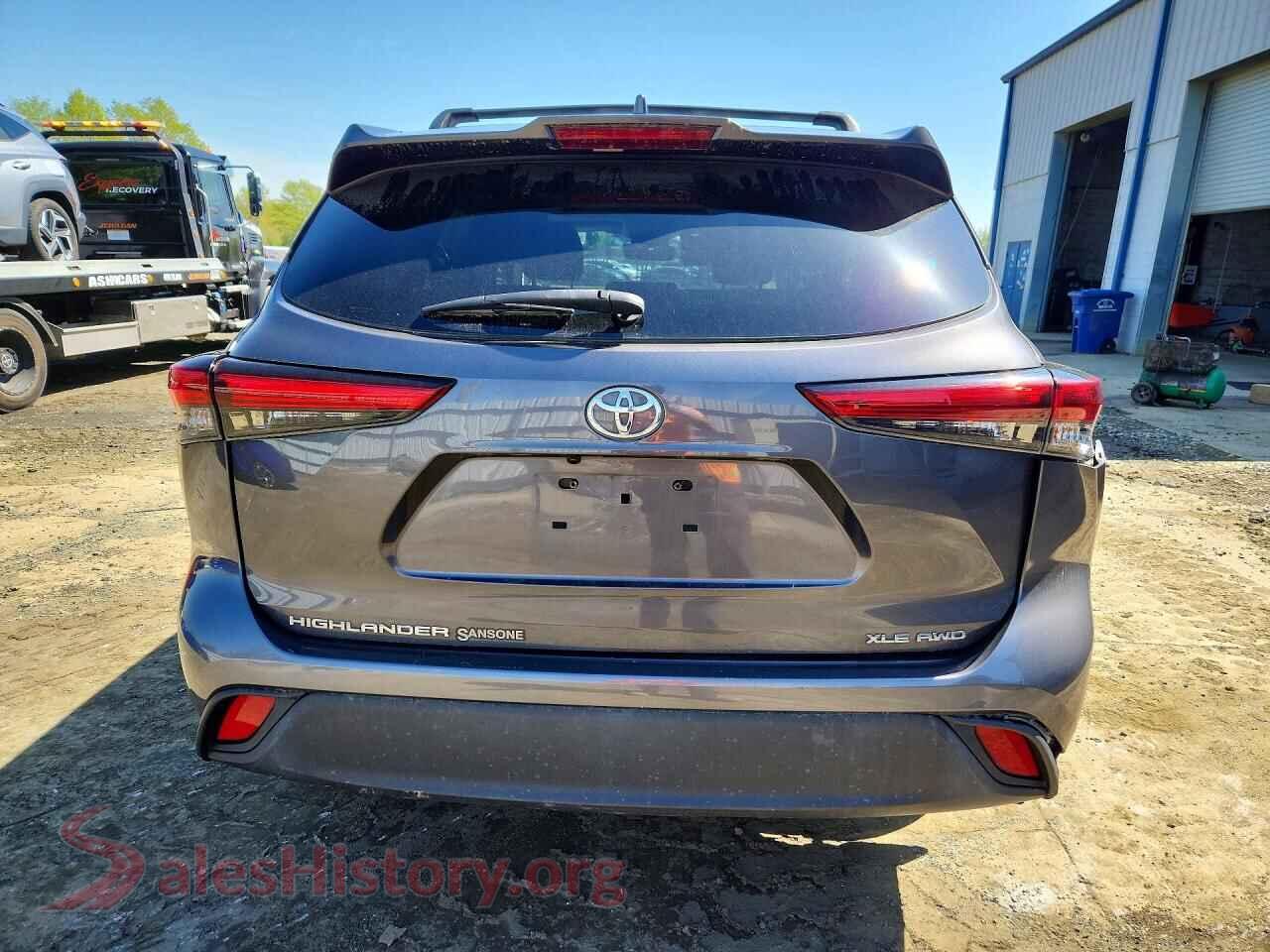 2021 TOYOTA HIGHLANDER VIN 5TDHZRBH5MS107497, left side view