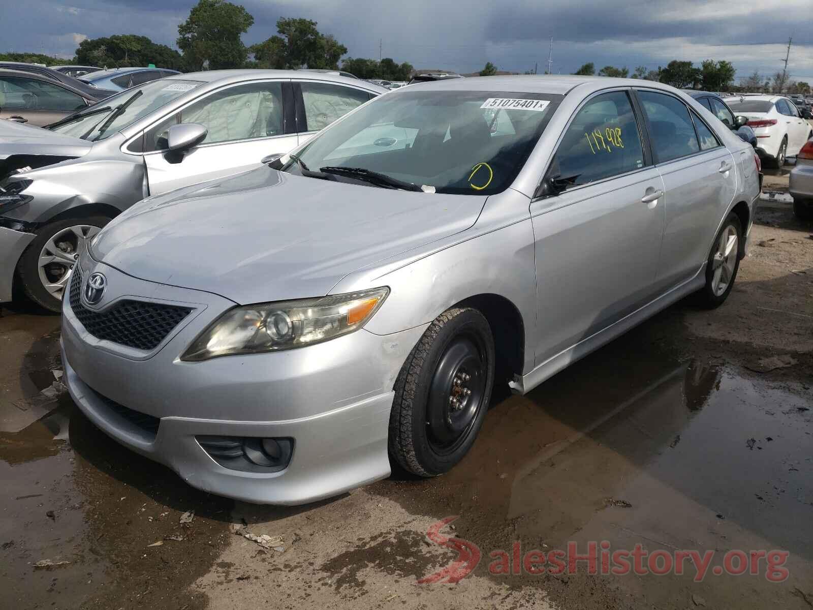 4T1BF3EK2BU592141 2011 TOYOTA CAMRY