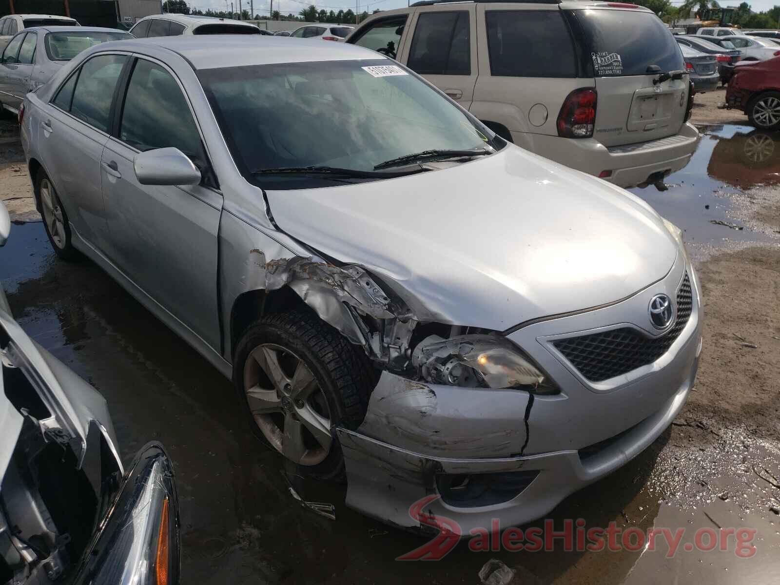 4T1BF3EK2BU592141 2011 TOYOTA CAMRY