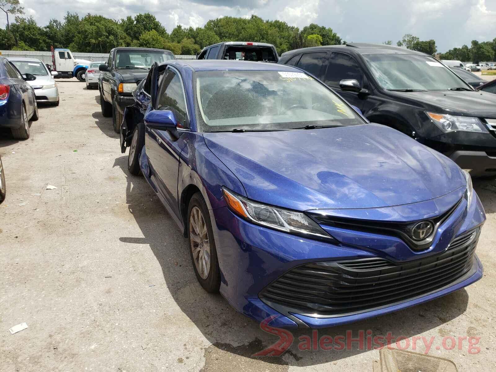 JTNB11HK5J3019284 2018 TOYOTA CAMRY