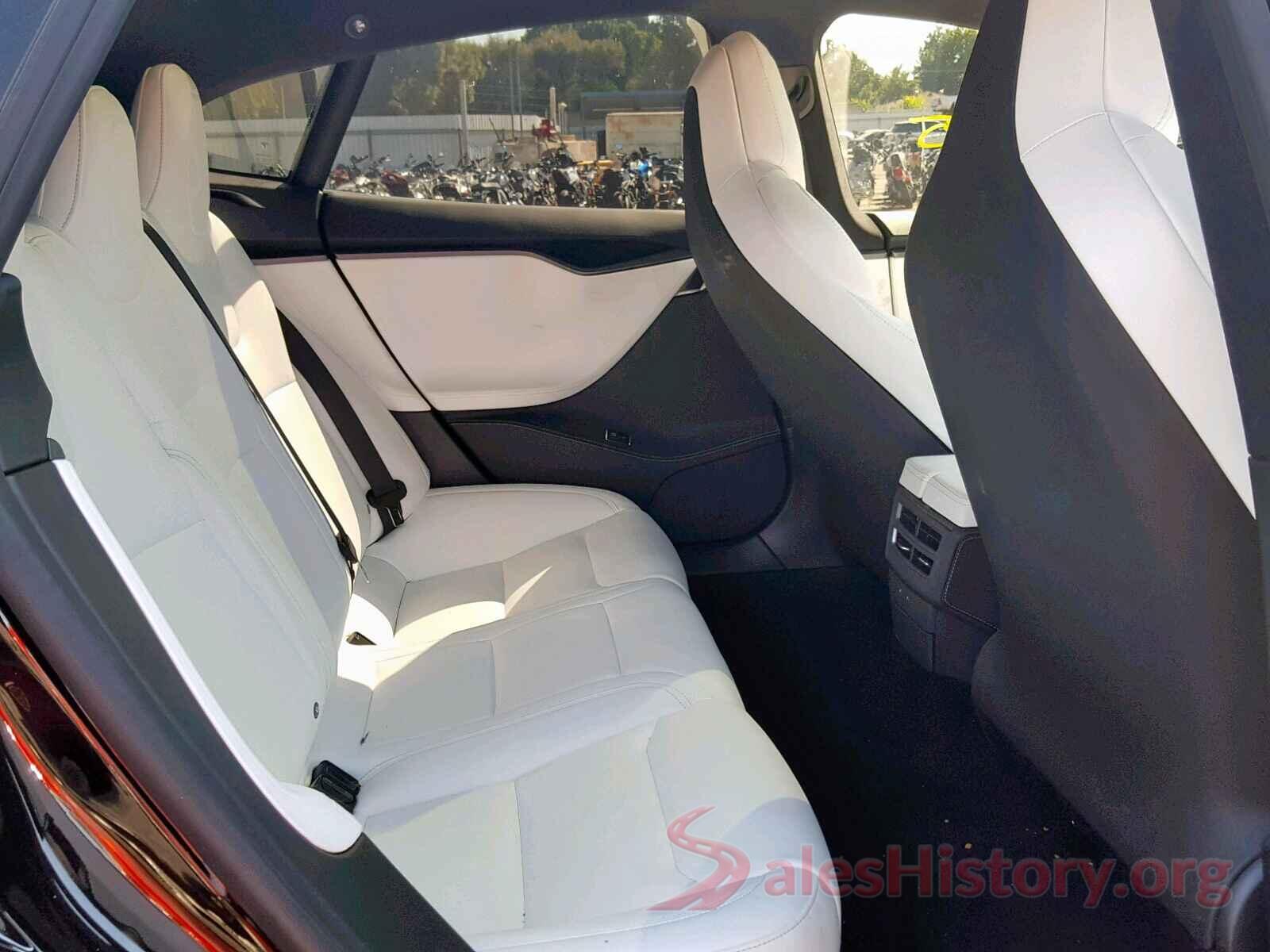 5YJSA1E24JF297735 2018 TESLA MODEL S