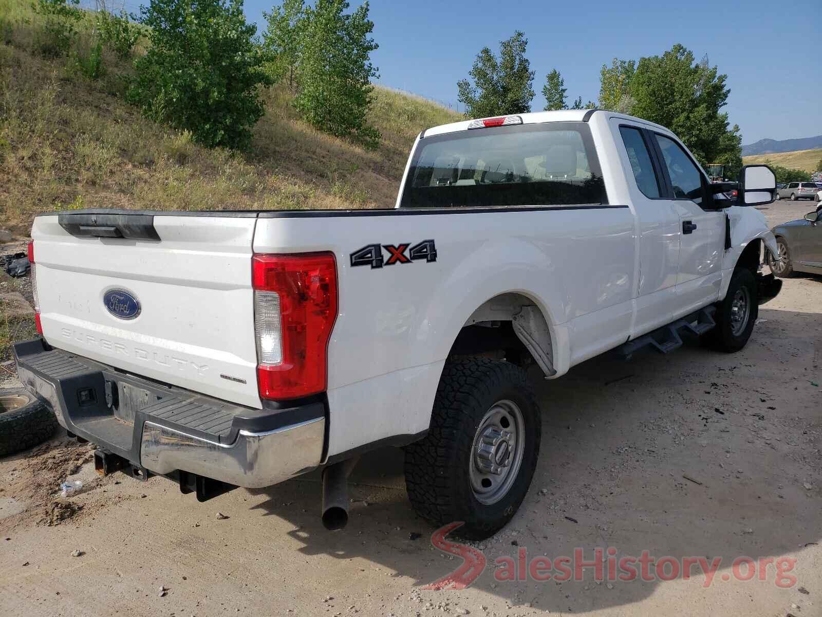 1FT7X2B69JEB31116 2018 FORD F250