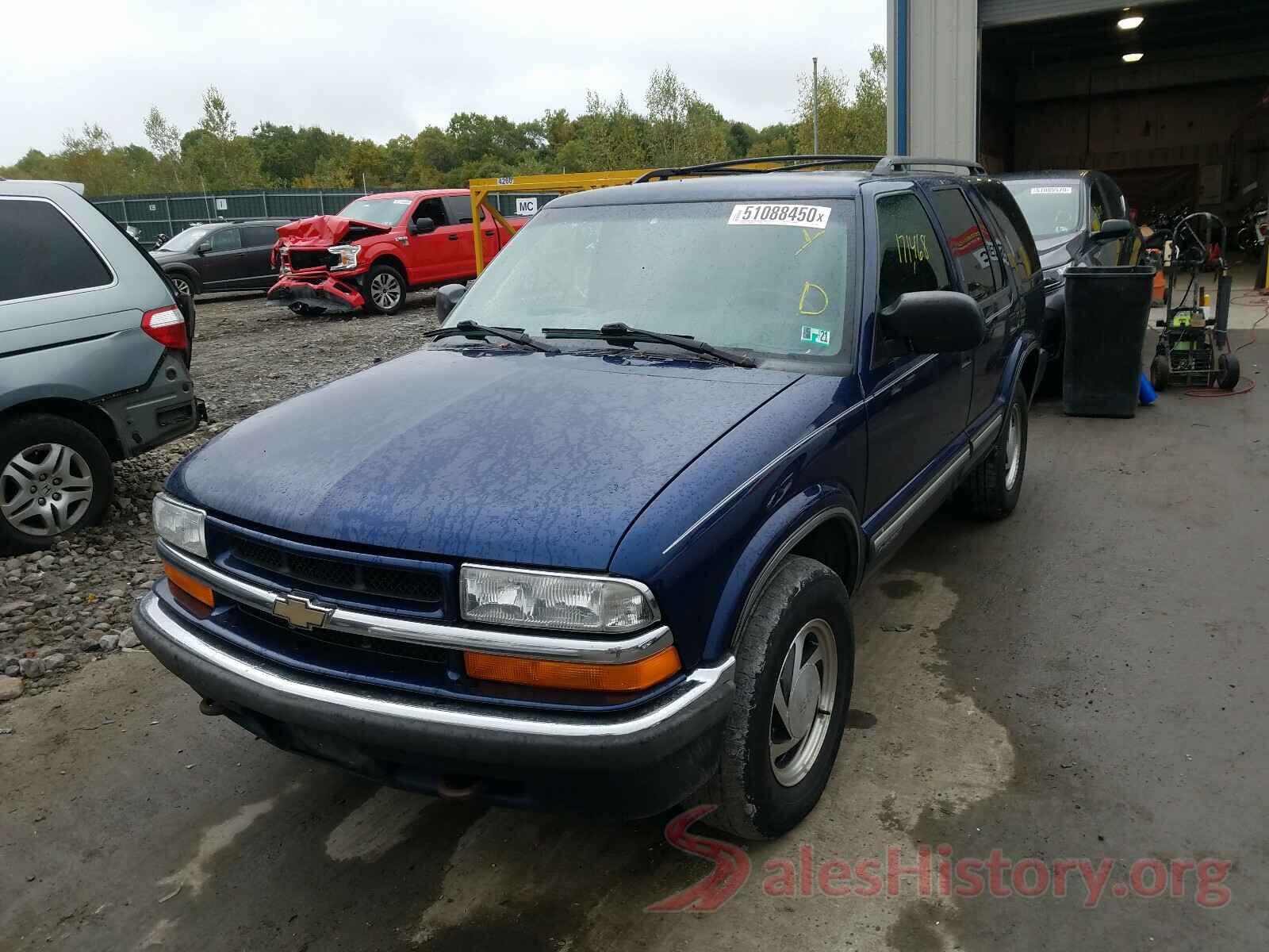 1GNDT13W712201843 2001 CHEVROLET BLAZER