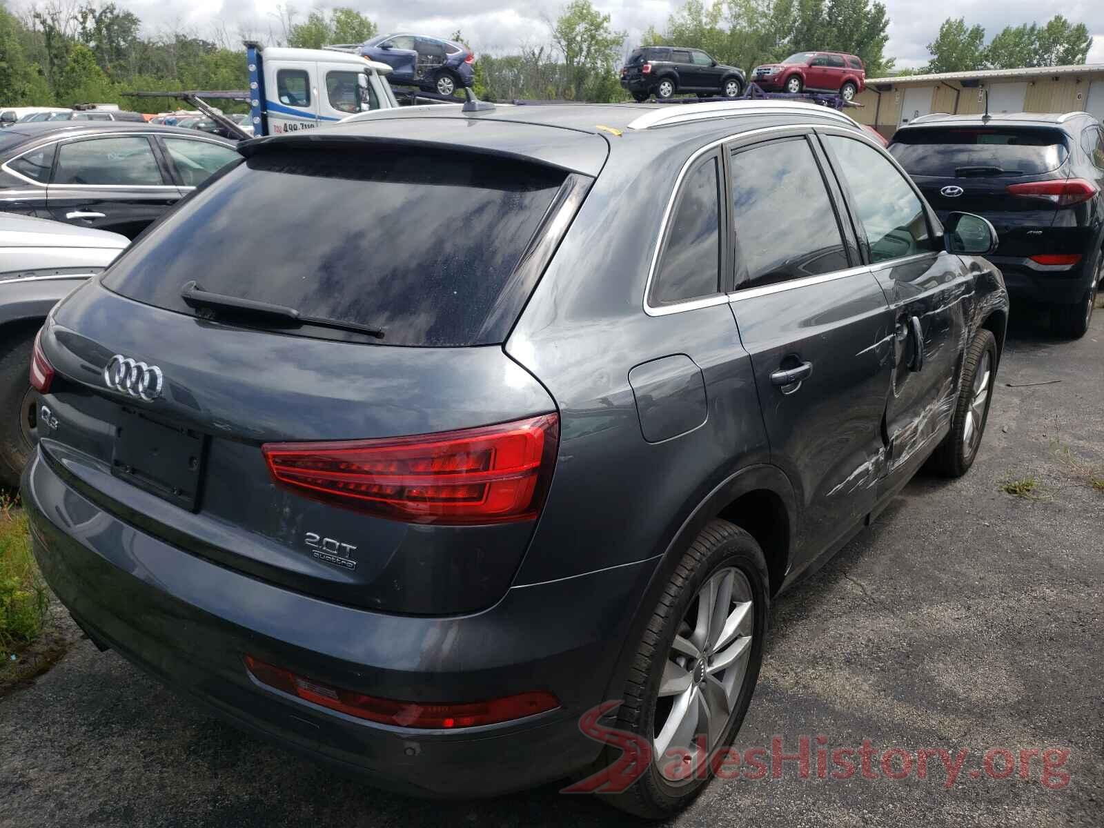 WA1JCCFS8JR006979 2018 AUDI Q3