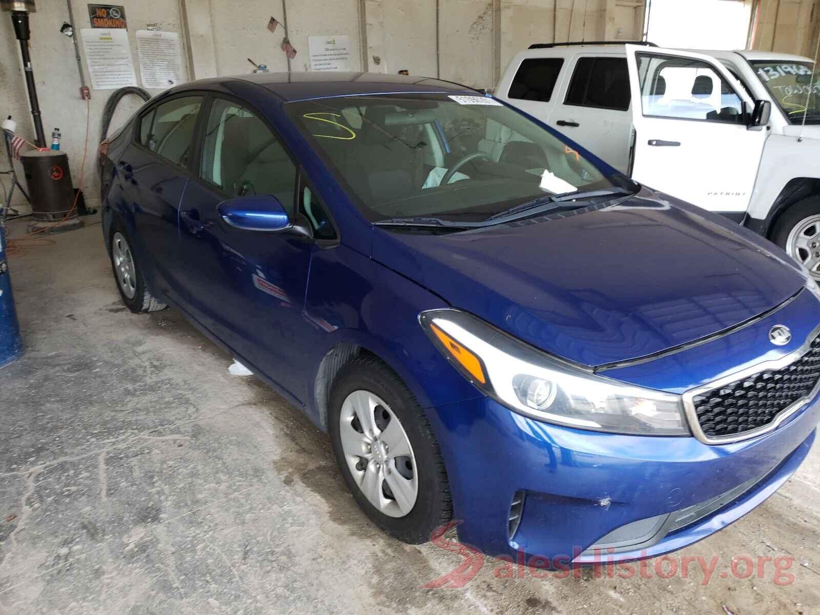 3KPFK4A72HE070559 2017 KIA FORTE