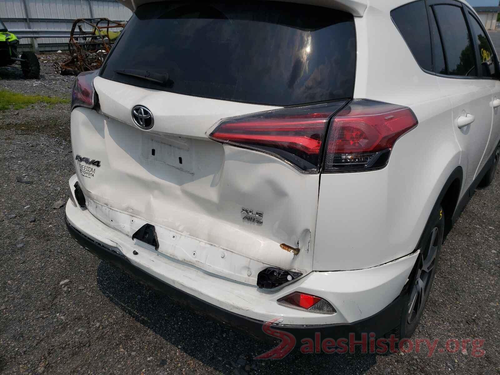 JTMRFREV5JD226527 2018 TOYOTA RAV4