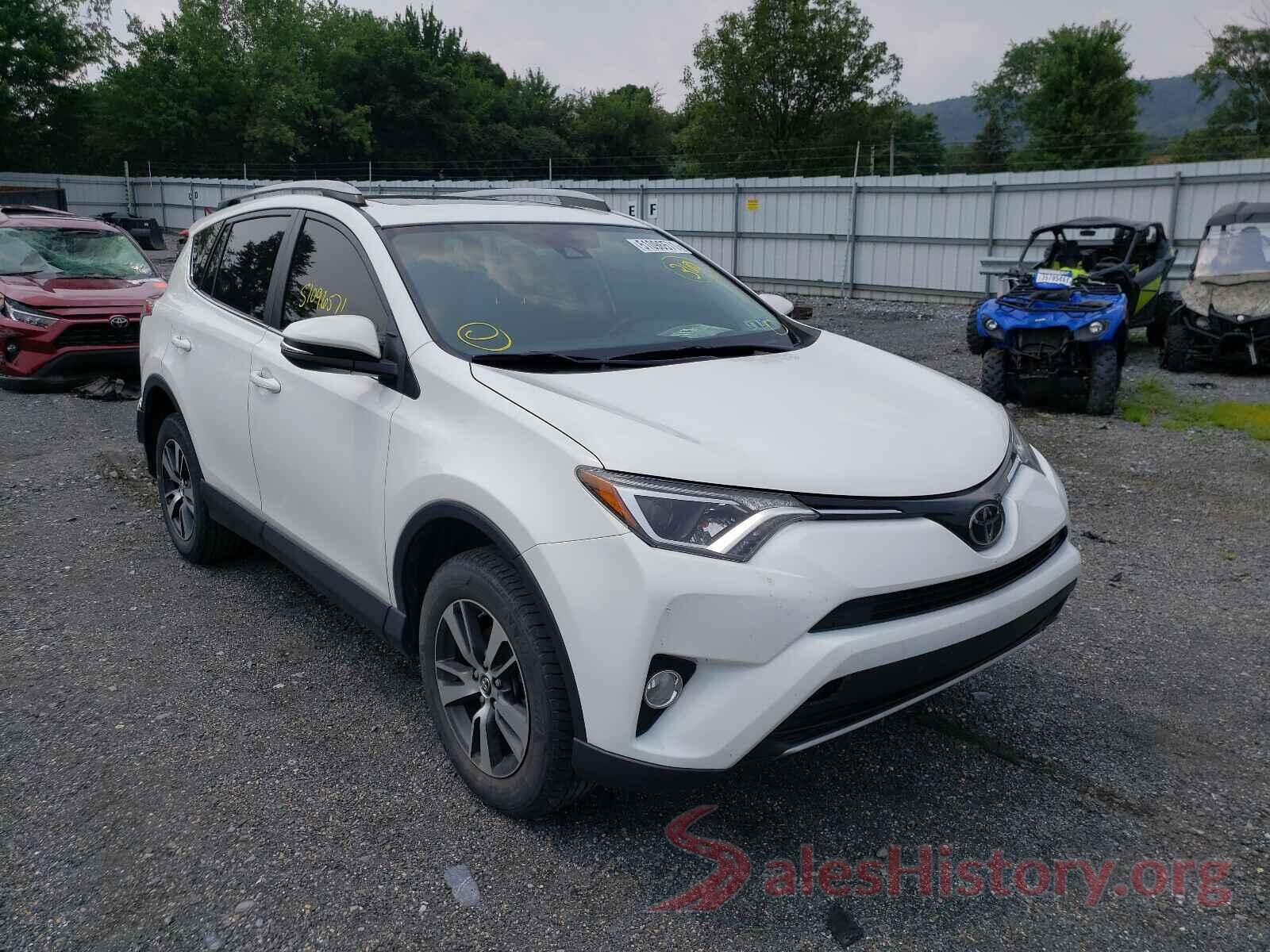 JTMRFREV5JD226527 2018 TOYOTA RAV4