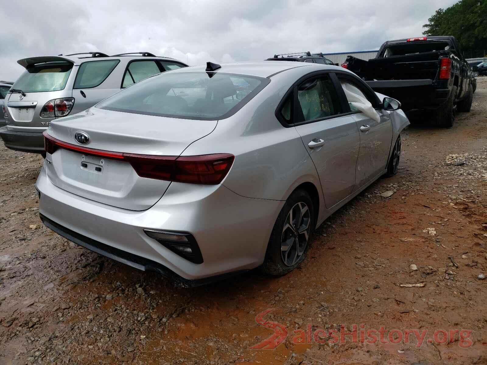 3KPF24AD7ME338151 2021 KIA FORTE