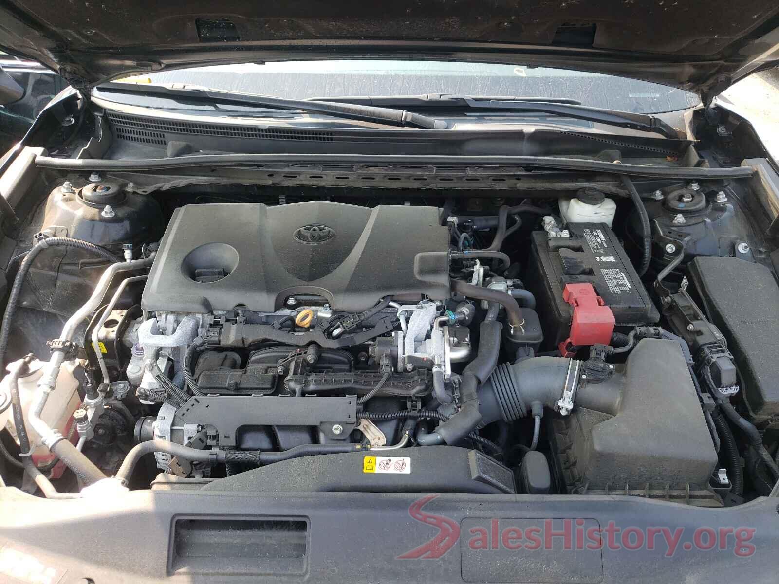 4T1B11HK6JU592690 2018 TOYOTA CAMRY