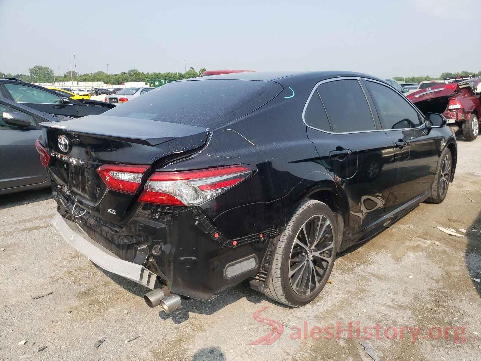 4T1B11HK6JU592690 2018 TOYOTA CAMRY