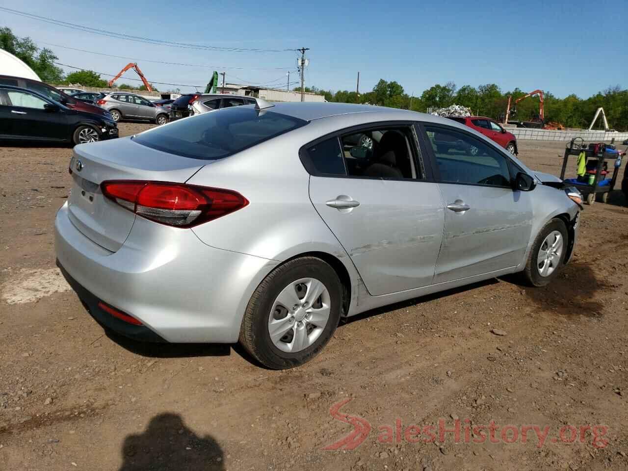 3KPFK4A70HE107074 2017 KIA FORTE