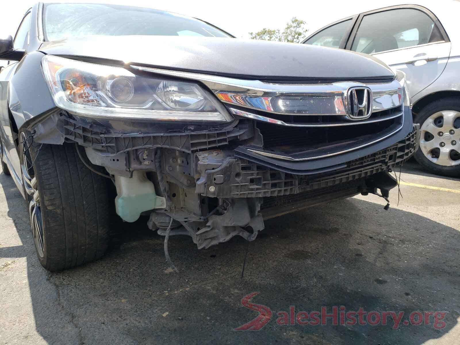 1HGCR2F55HA116268 2017 HONDA ACCORD