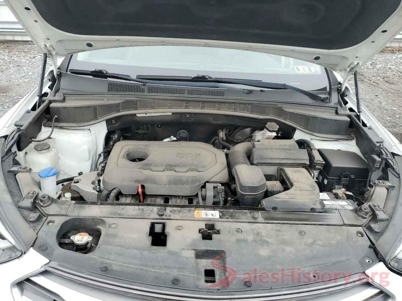 5XYZUDLB2JG548643 2018 HYUNDAI SANTA FE