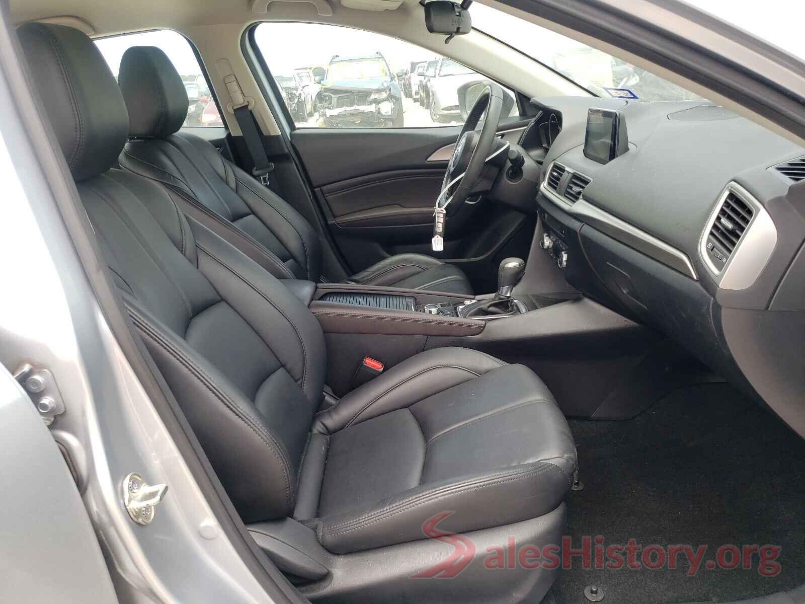 3MZBN1V33JM200577 2018 MAZDA 3