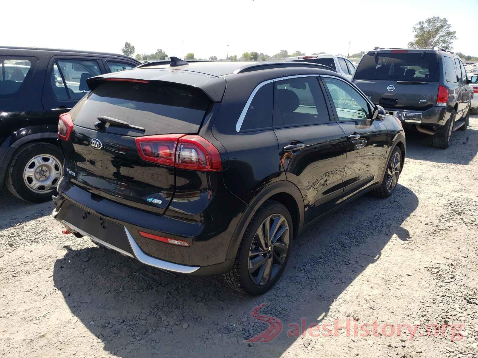 KNDCC3LC1H5095663 2017 KIA NIRO