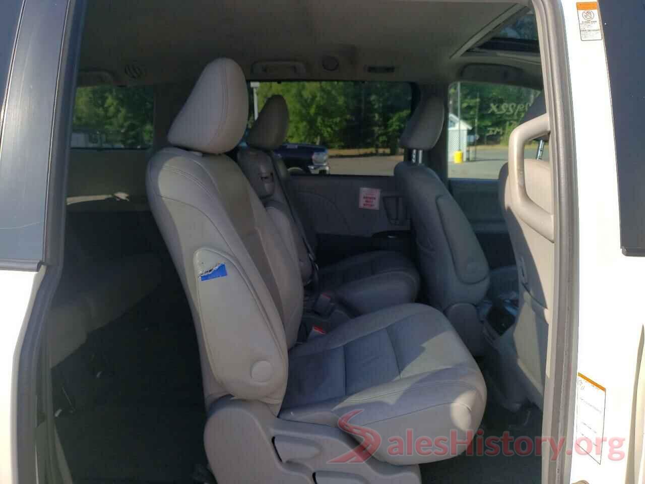 5TDYK3DCXGS740021 2016 TOYOTA SIENNA