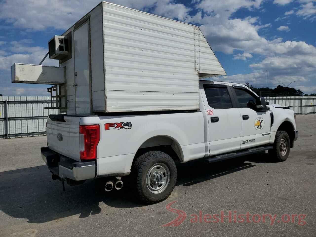 1FT7W2BTXJEC66520 2018 FORD F250