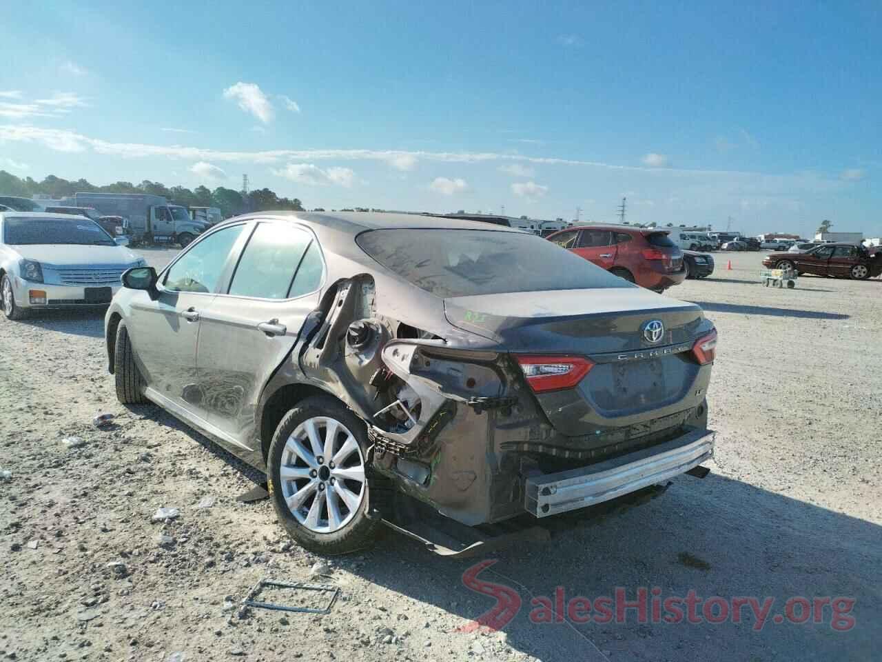 4T1B11HK3JU552583 2018 TOYOTA CAMRY