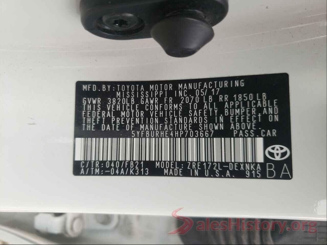 5YFBURHE4HP703667 2017 TOYOTA COROLLA