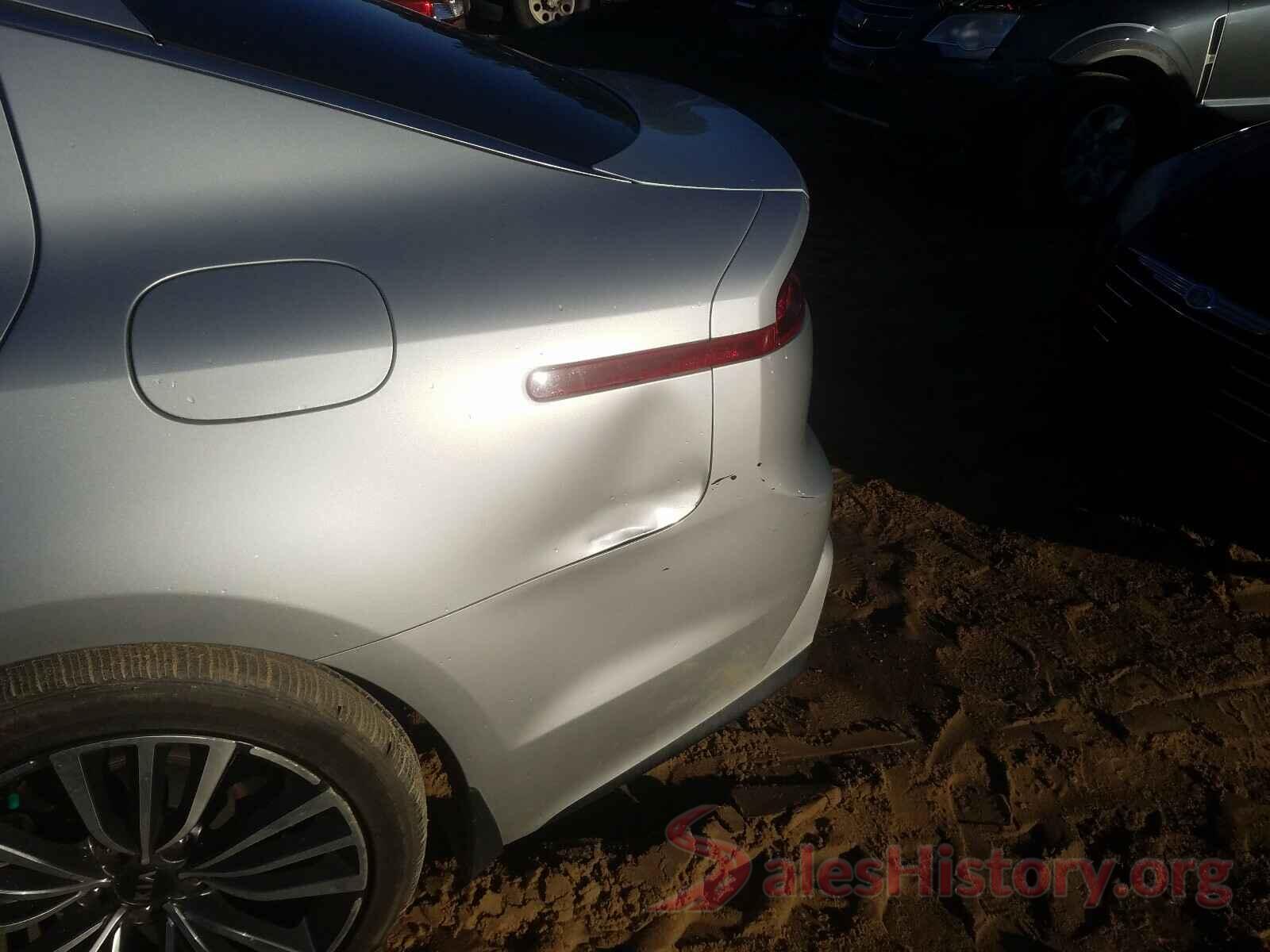 KNAE25LA3J6032776 2018 KIA STINGER