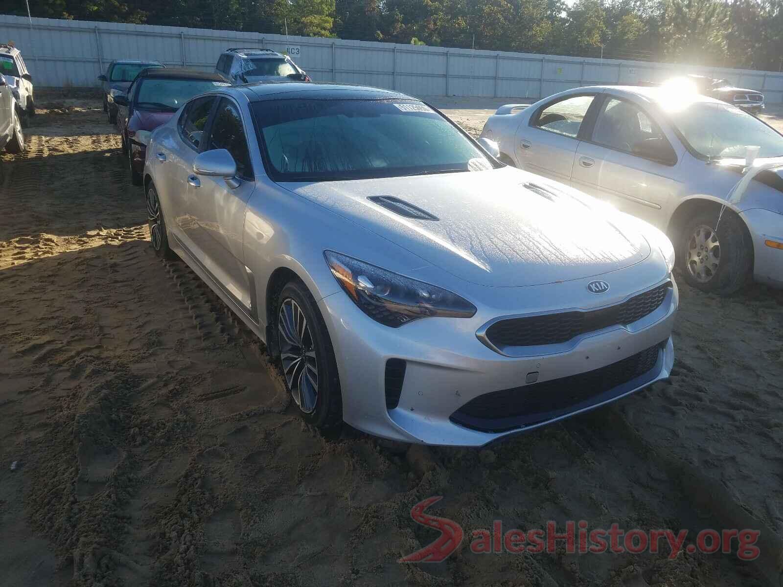 KNAE25LA3J6032776 2018 KIA STINGER