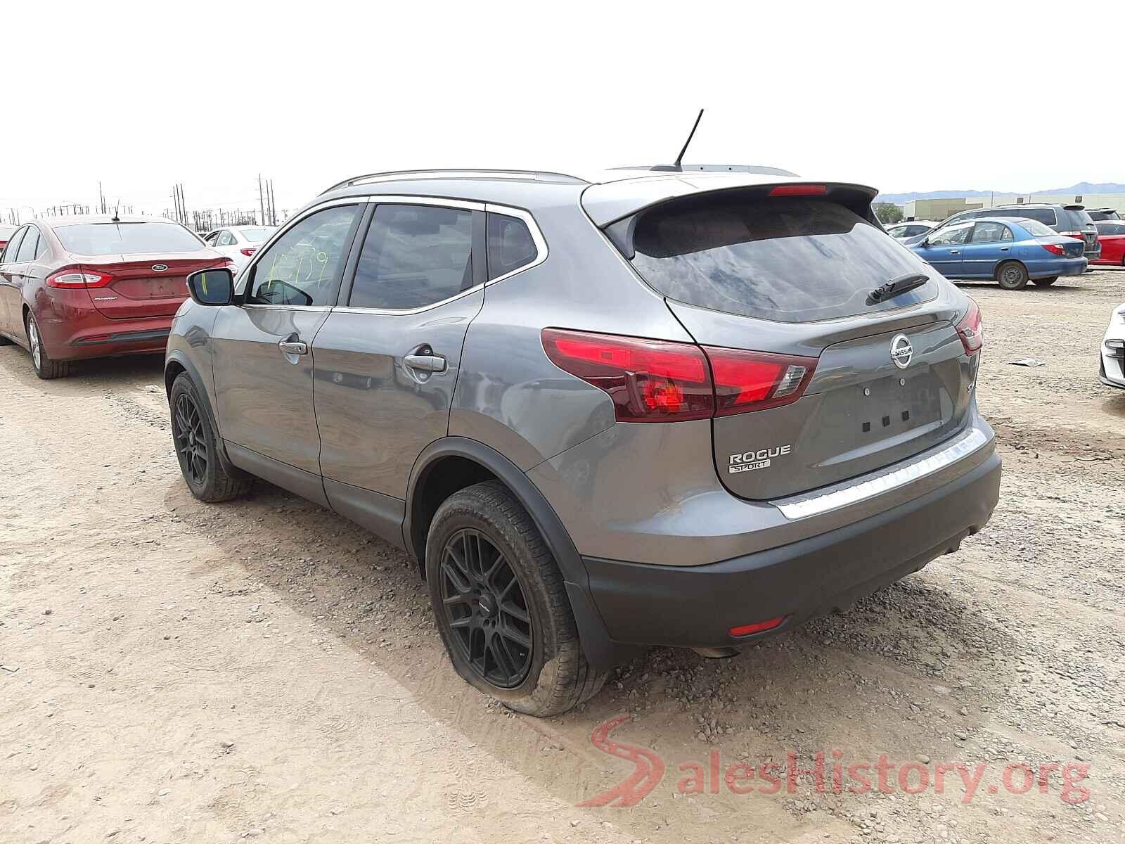 JN1BJ1CP2JW107198 2018 NISSAN ROGUE