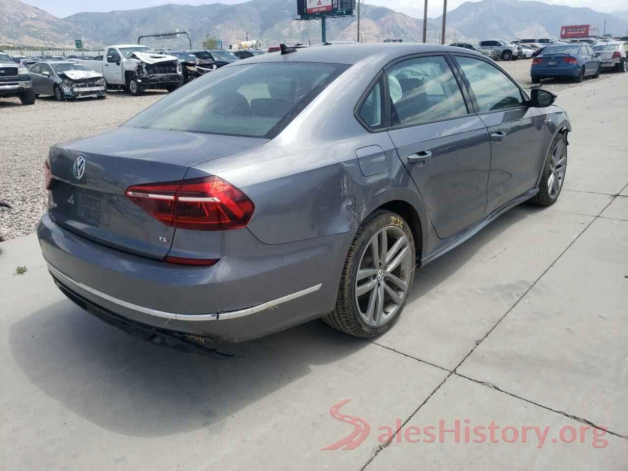 1VWAA7A33JC031839 2018 VOLKSWAGEN PASSAT