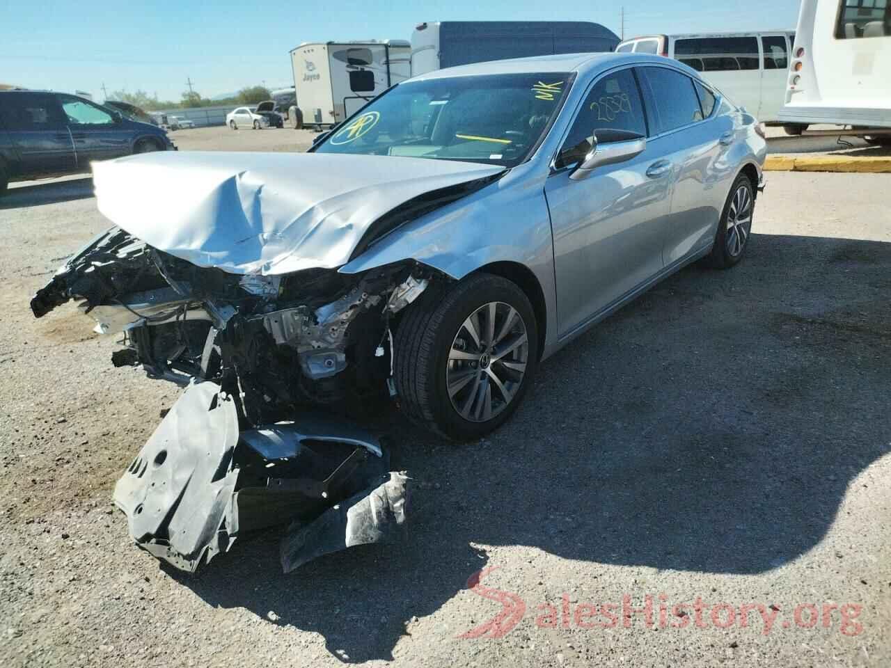 58AD21B16LU005079 2020 LEXUS ES300