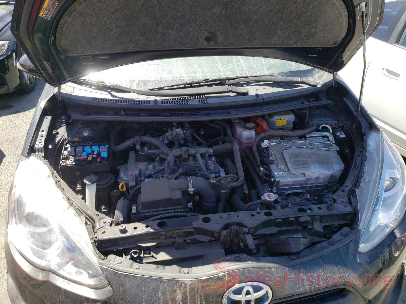 JTDKDTB35H1592409 2017 TOYOTA PRIUS