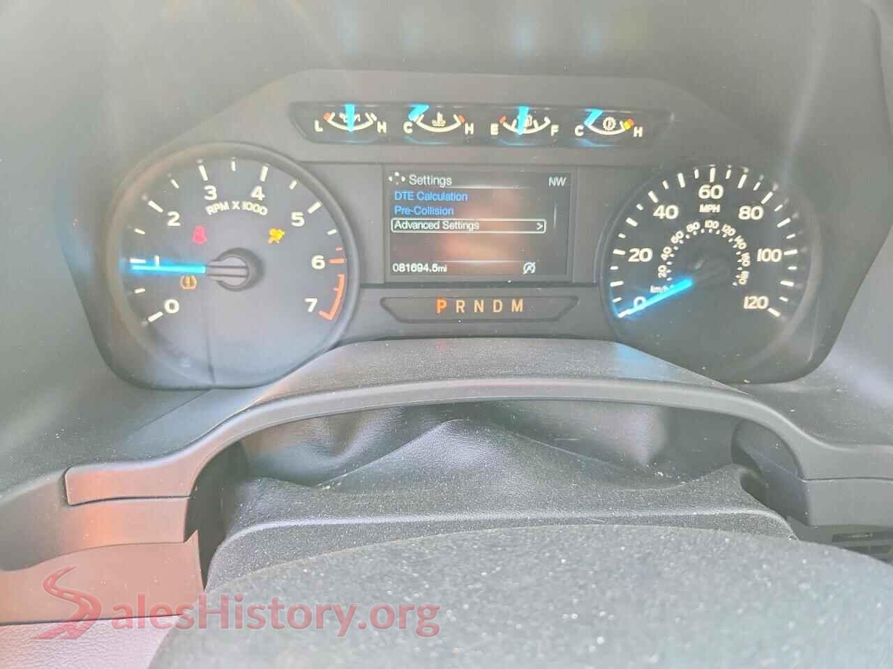 2019 FORD F150 VIN 1FTEW1EPXKFC57814, interior center console