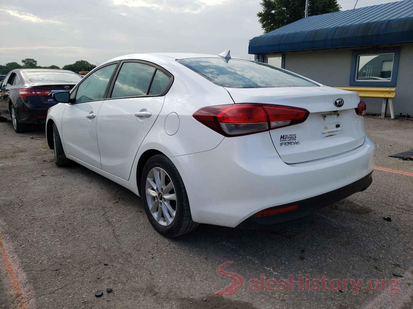 3KPFL4A74HE008142 2017 KIA FORTE