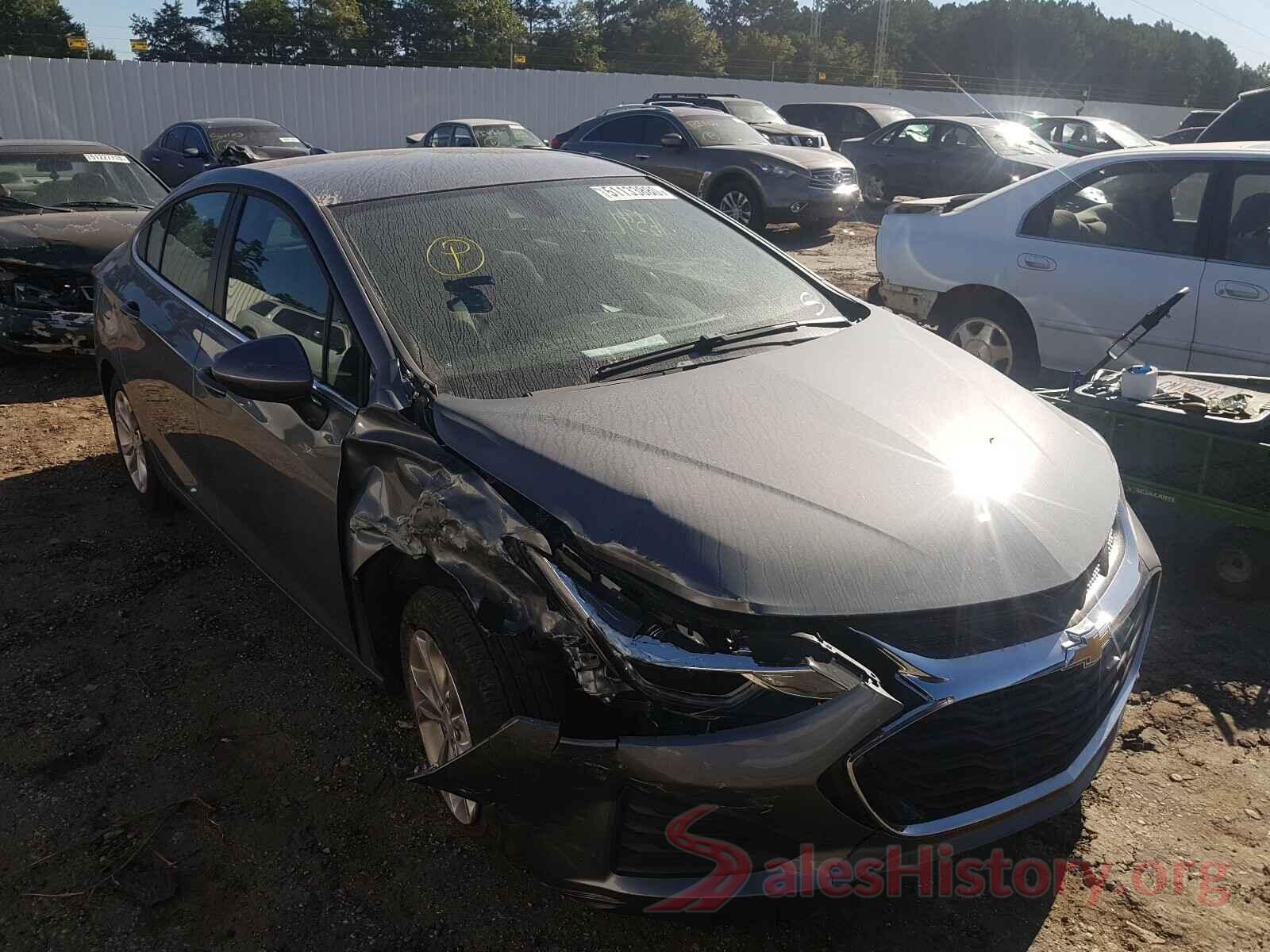 1G1BE5SM6K7123957 2019 CHEVROLET CRUZE