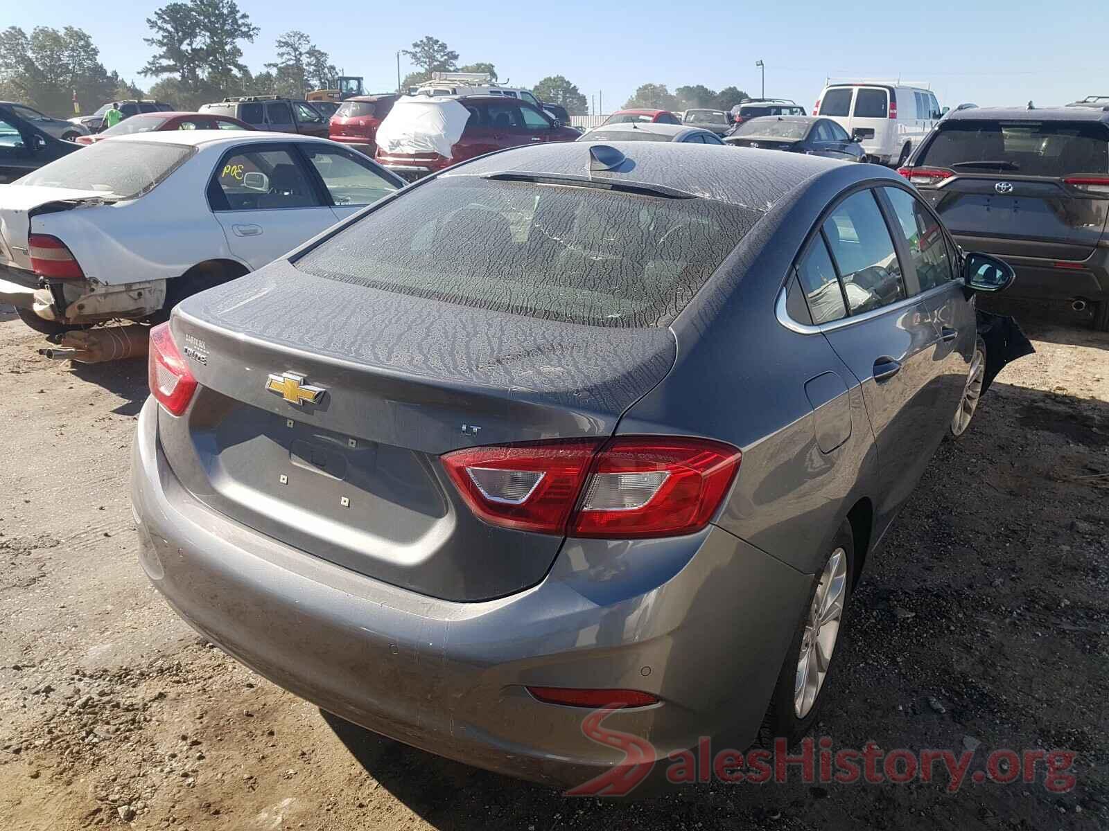 1G1BE5SM6K7123957 2019 CHEVROLET CRUZE