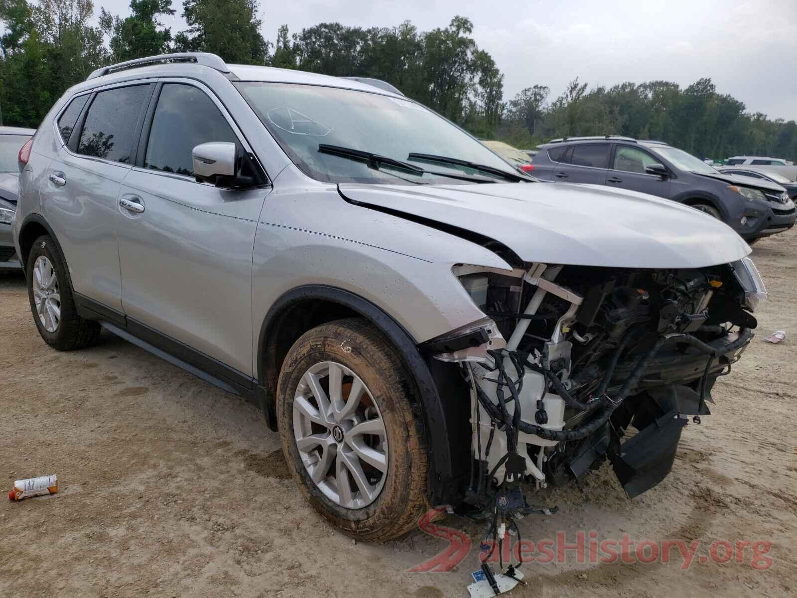 KNMAT2MT6JP605421 2018 NISSAN ROGUE