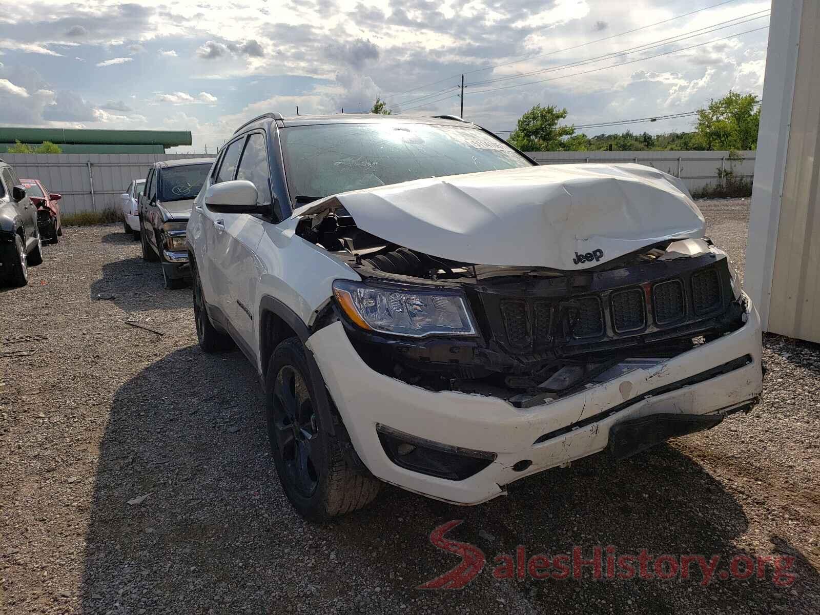 3C4NJCBB8JT300232 2018 JEEP COMPASS