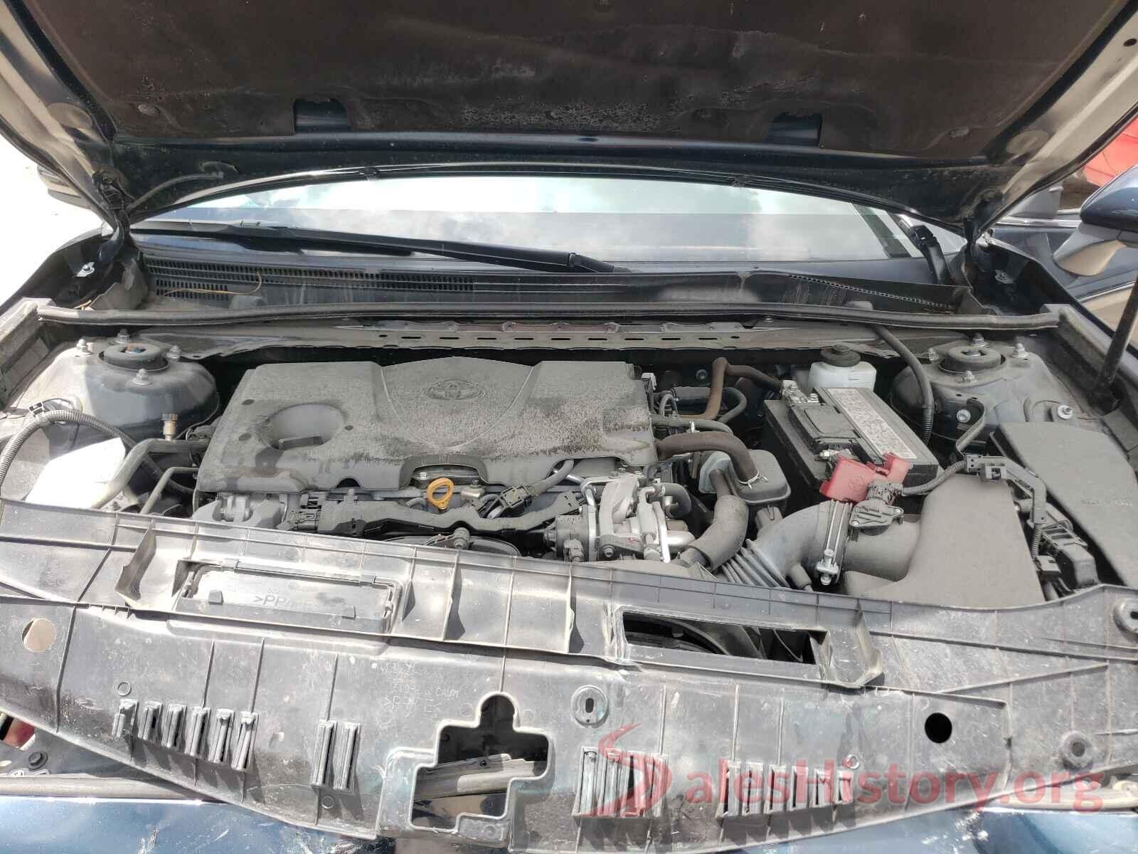 4T1B11HK9KU735696 2019 TOYOTA CAMRY