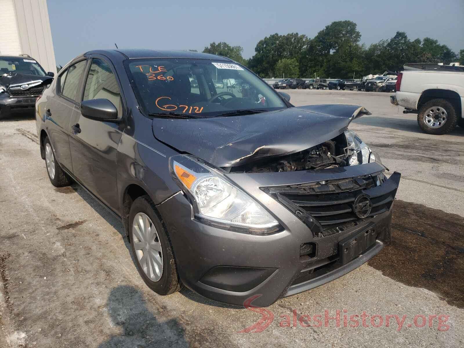 3N1CN7AP8JL818974 2018 NISSAN VERSA