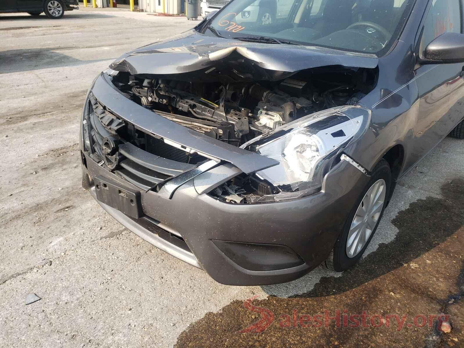 3N1CN7AP8JL818974 2018 NISSAN VERSA