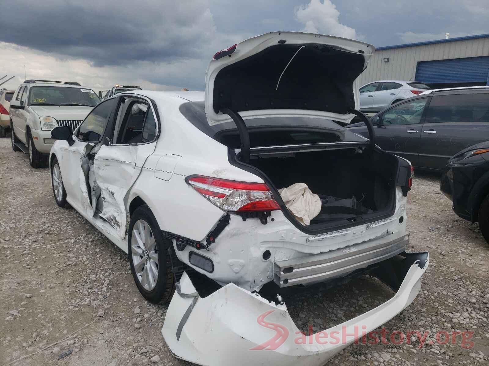 4T1B11HKXKU810924 2019 TOYOTA CAMRY