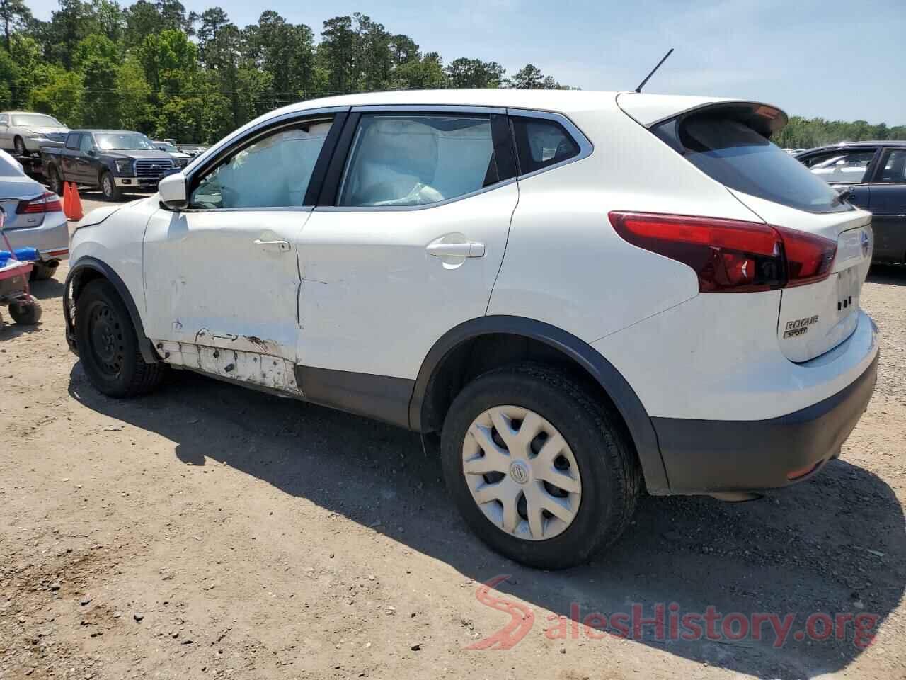 JN1BJ1CP9JW156625 2018 NISSAN ROGUE