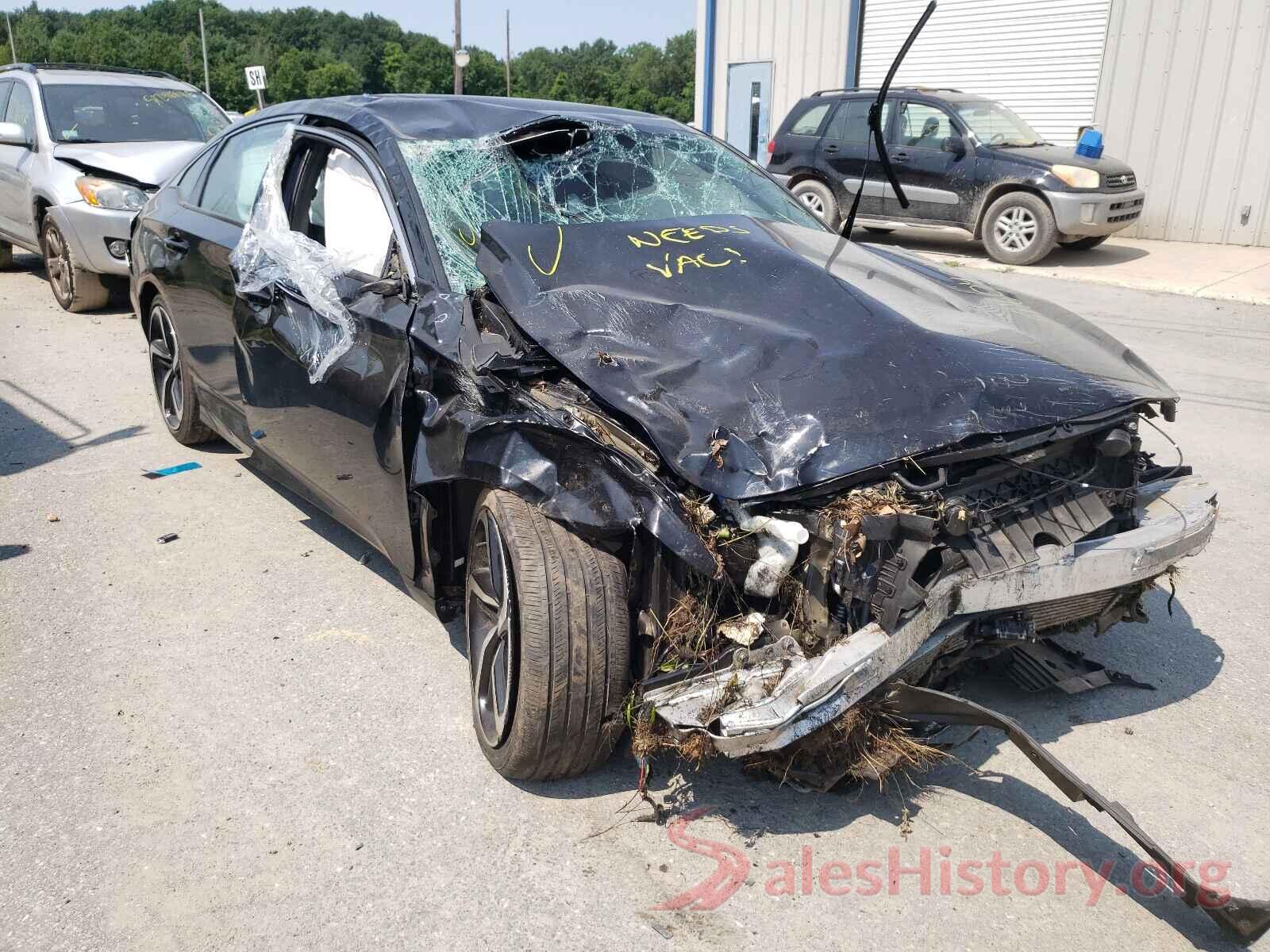 1HGCV1F38JA227360 2018 HONDA ACCORD